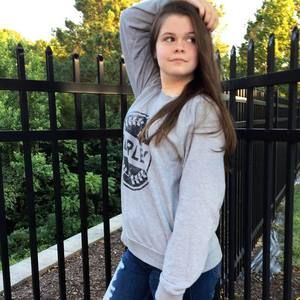 Meet your Posher, Carrie